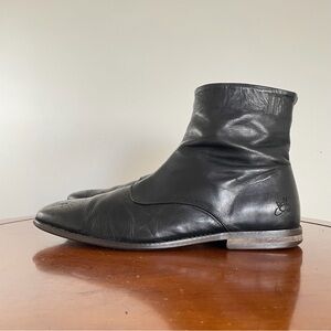 John Fluevog Whalen Black Leather Ankle Boot | US 9